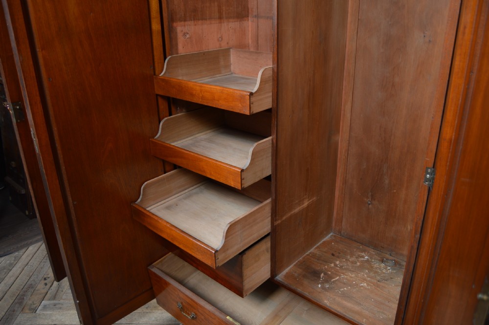 Victorian Mahogany 3 Door Wardrobe View XIV