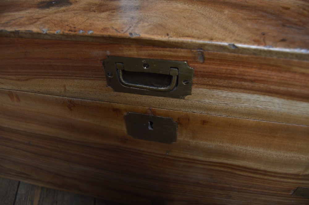 Camphor Wood Storage / Blanket Box View XIII