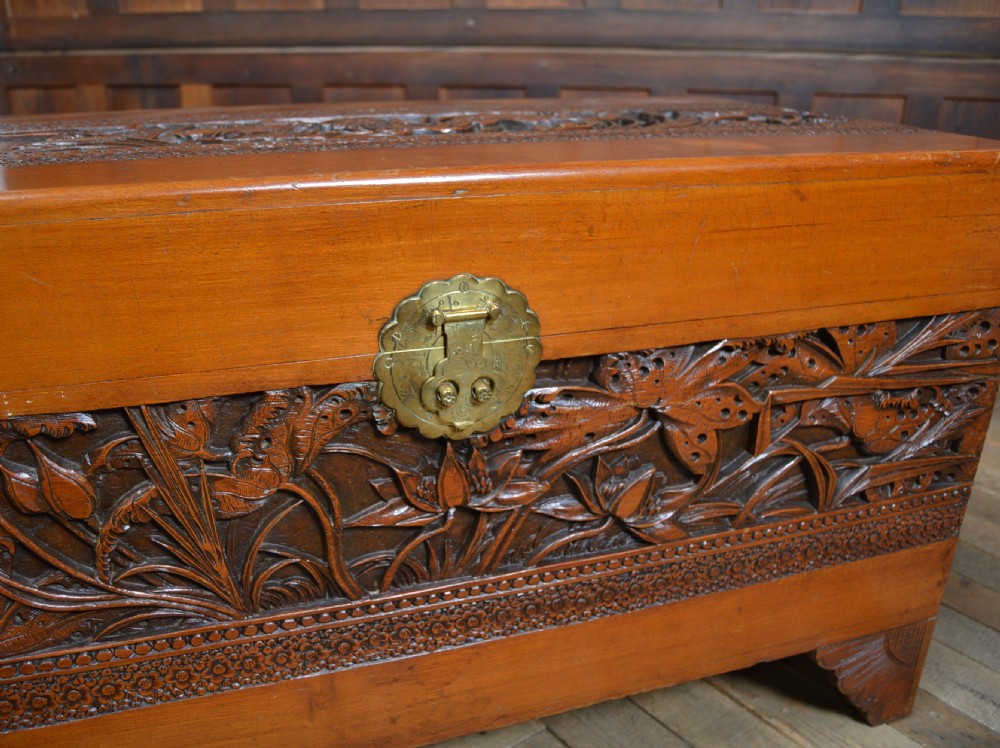 Oriental Camphor Wood Blanket / Storage Box  View III