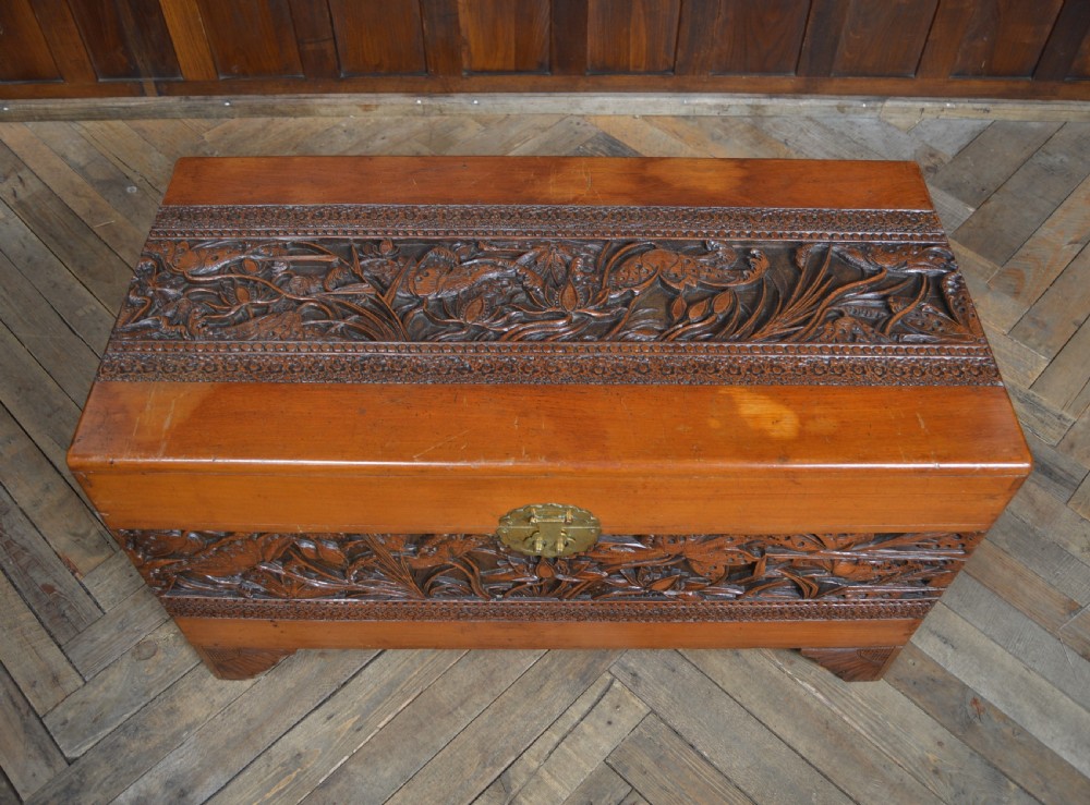 Oriental Camphor Wood Blanket / Storage Box  View IV