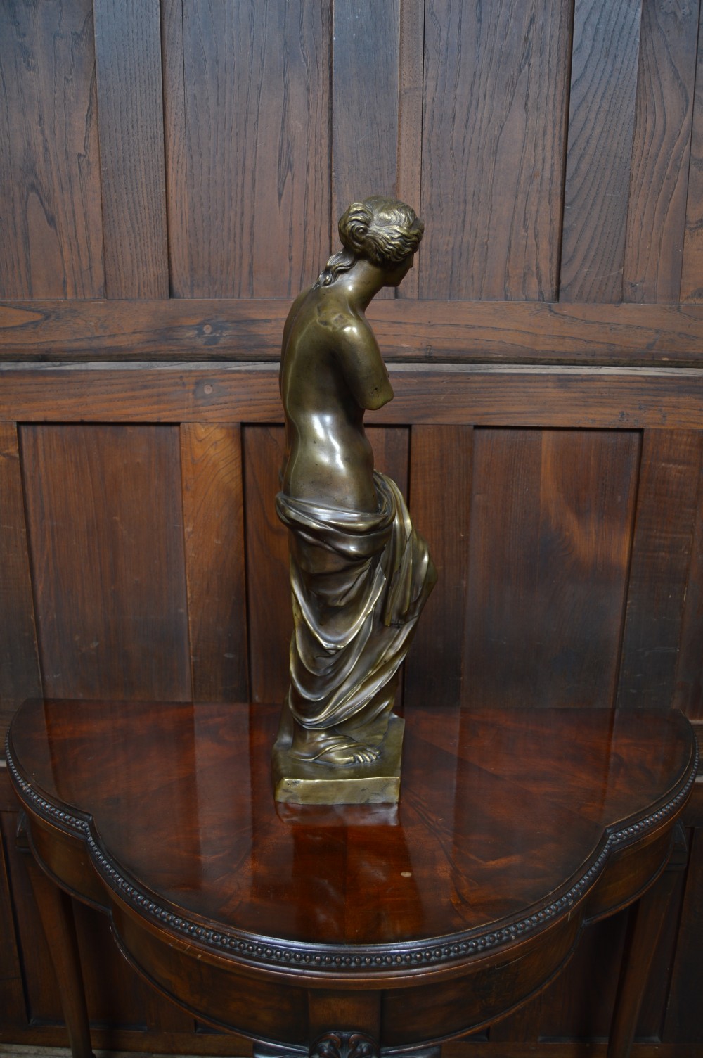 Venus di Milo Bronze Statue View VIII