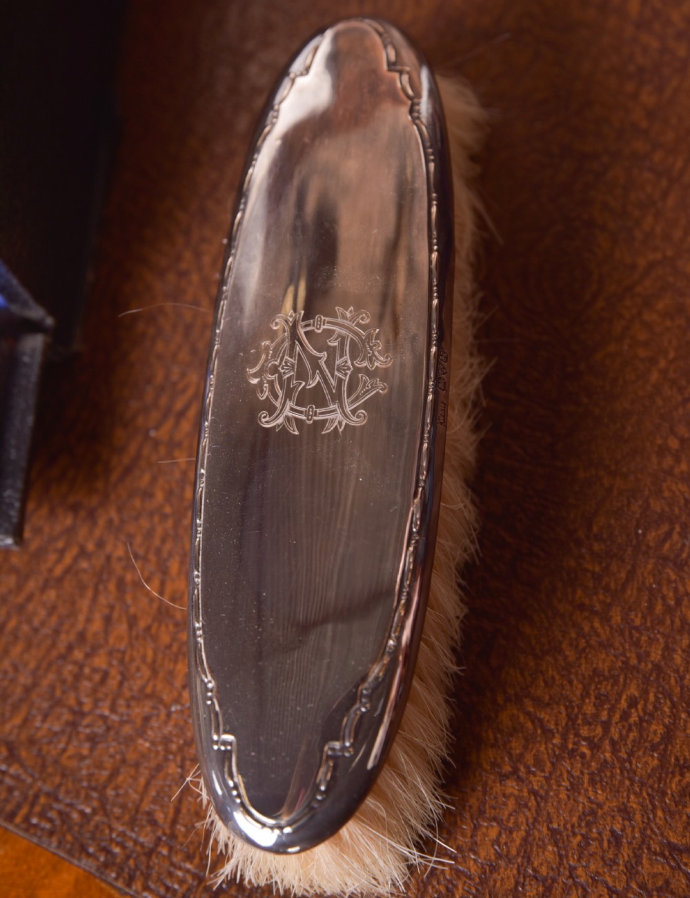 Walker And Hall Silver Dressing Table Set  View VII