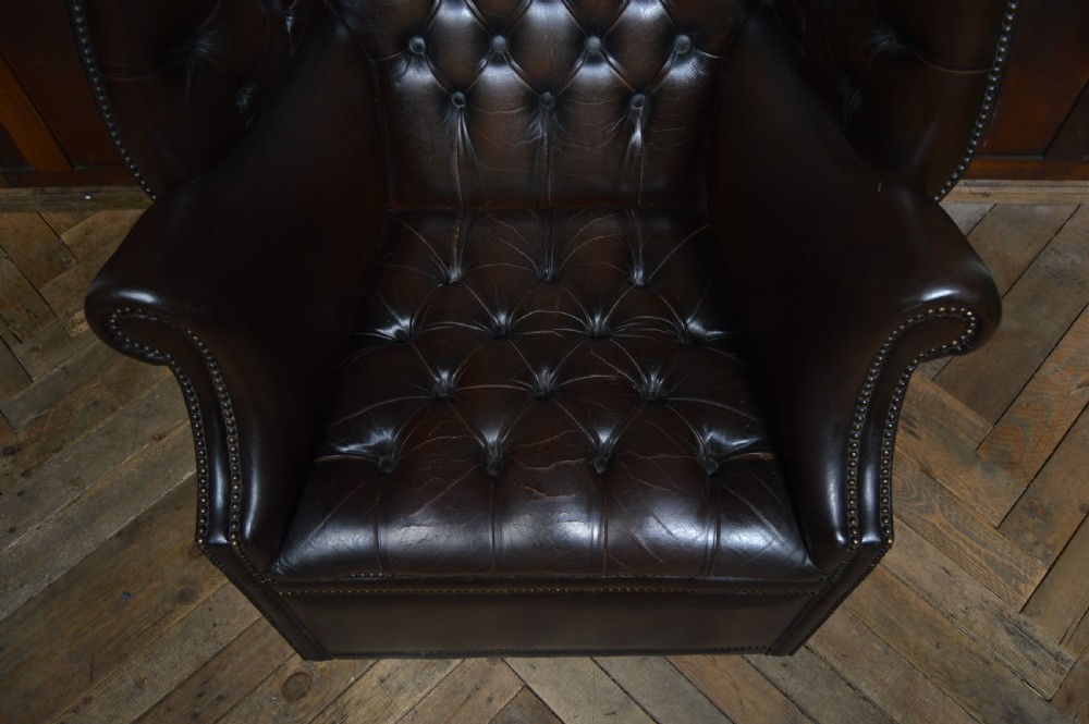 Chesterfield Porter Chair View VIII