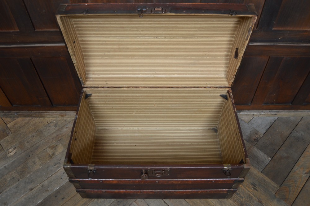 Vintage Canvas Domed Trunk View VIII