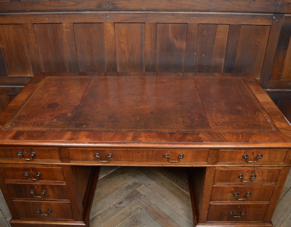 Edwardian Mahogany Knee-hole Desk View IX