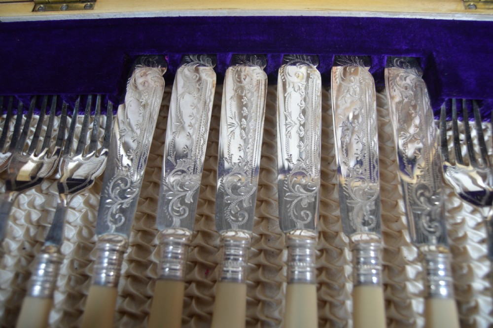12 Piece Fish Cutlery Set View VI