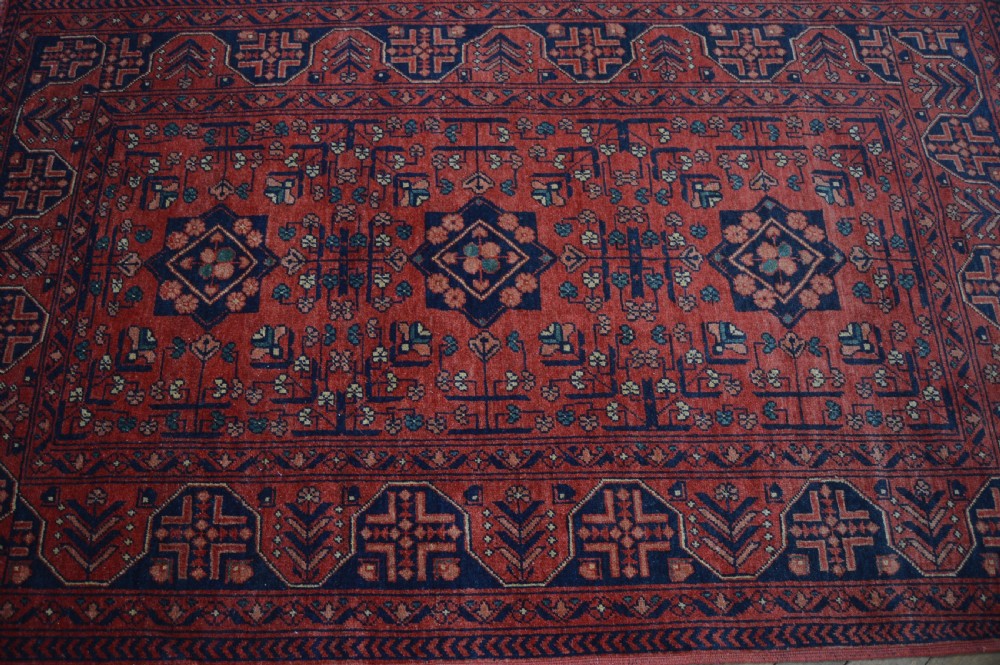 Persian Hand Woven Woollen Rug View V