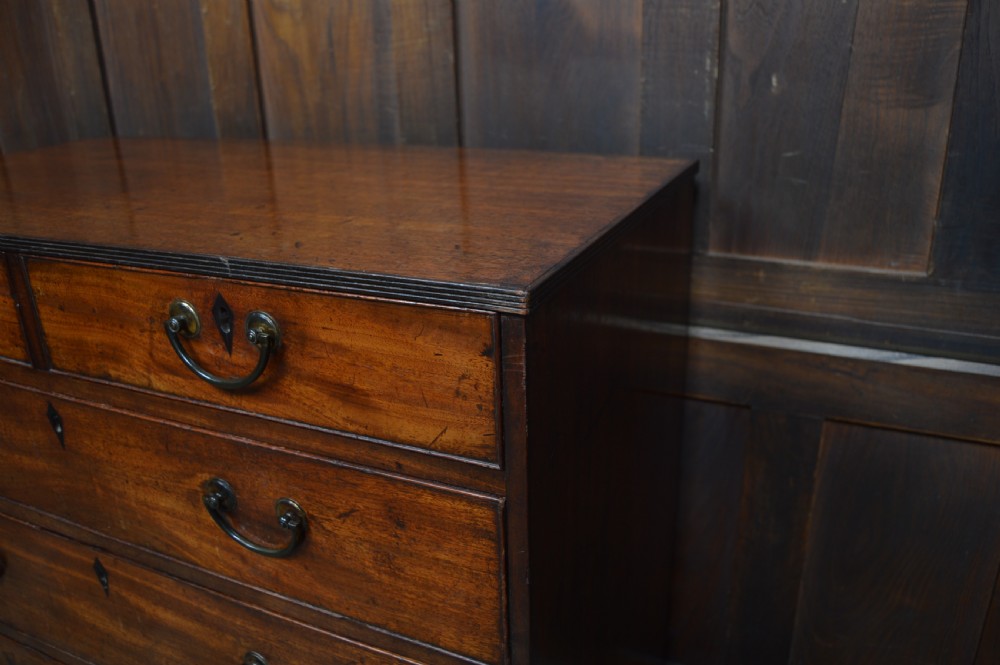Georgian Mahogany Chest of Drawers View X