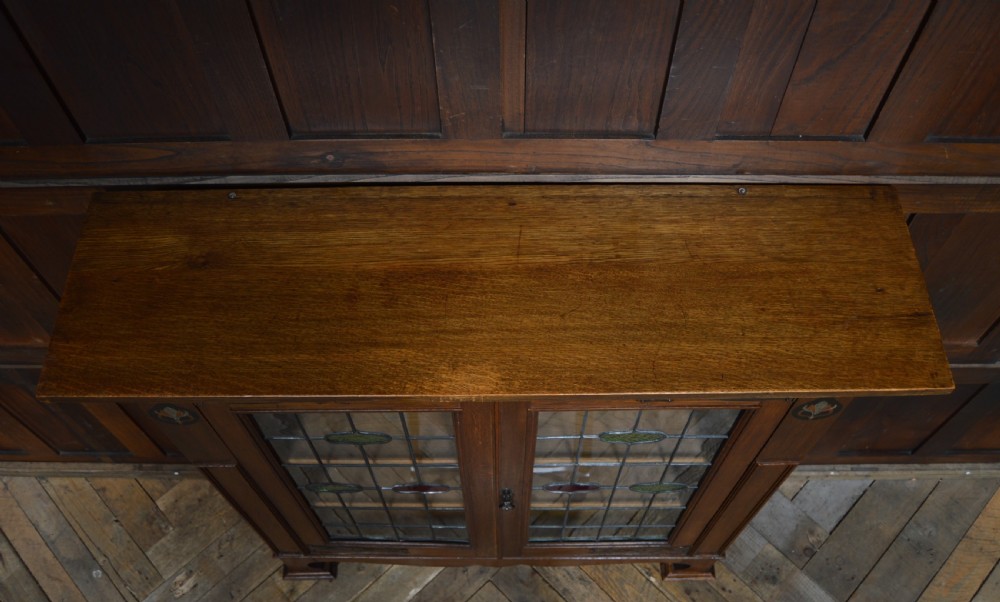 Arts & Crafts Oak Bookcase / Display Cabinet View X