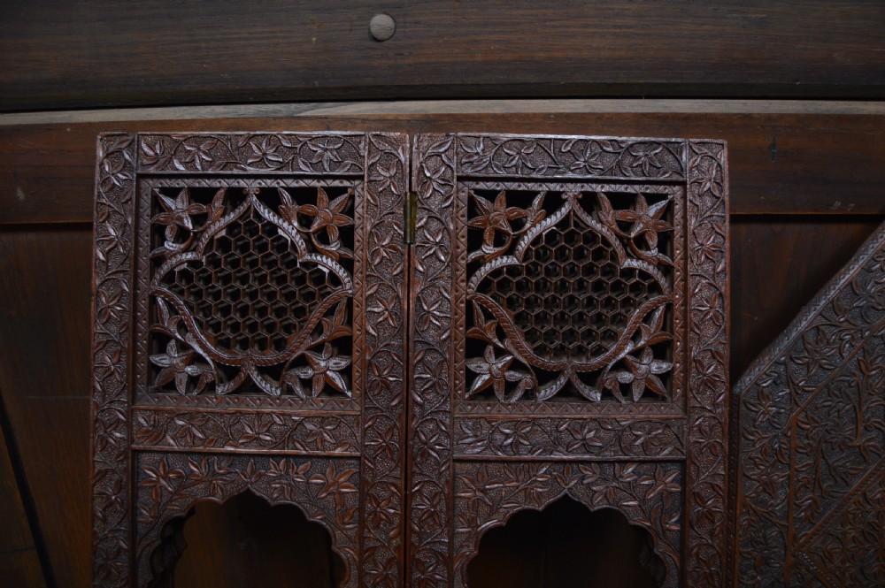 Eastern Octagonal Folding Table View VIII