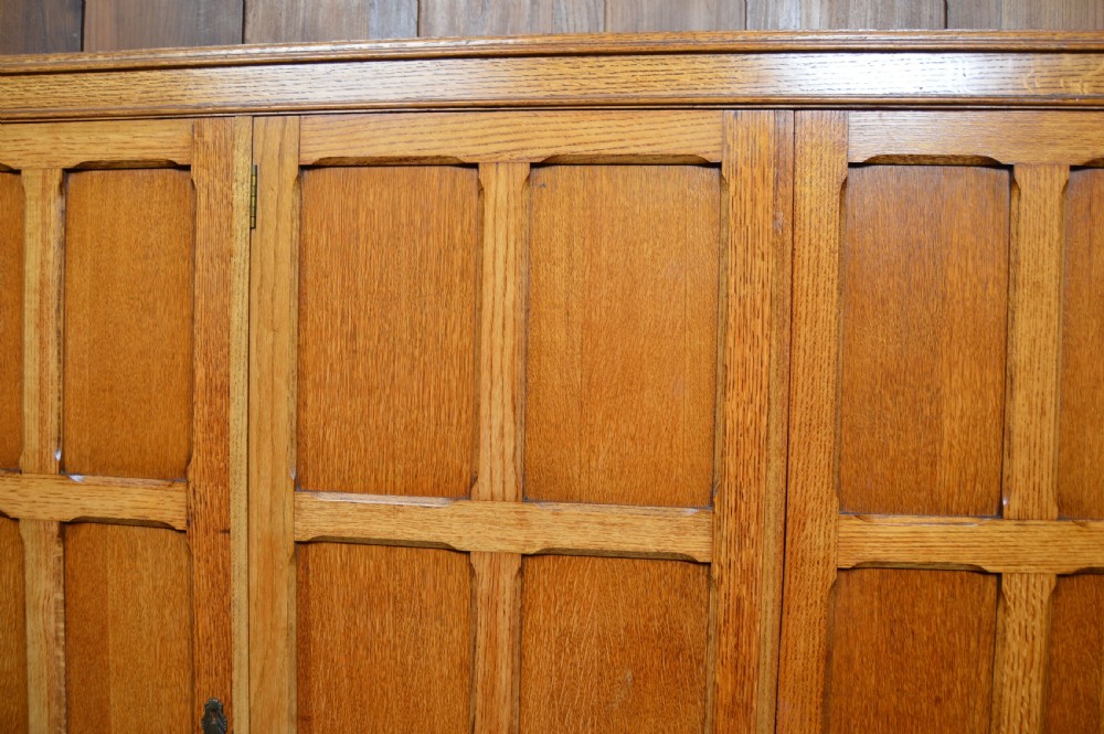 Waring and Gillow Oak Wardrobe View XII