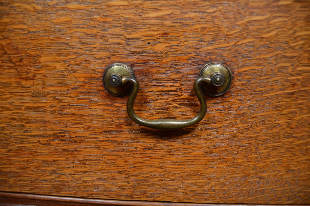 Georgian Oak Chest of Drawers View XVI