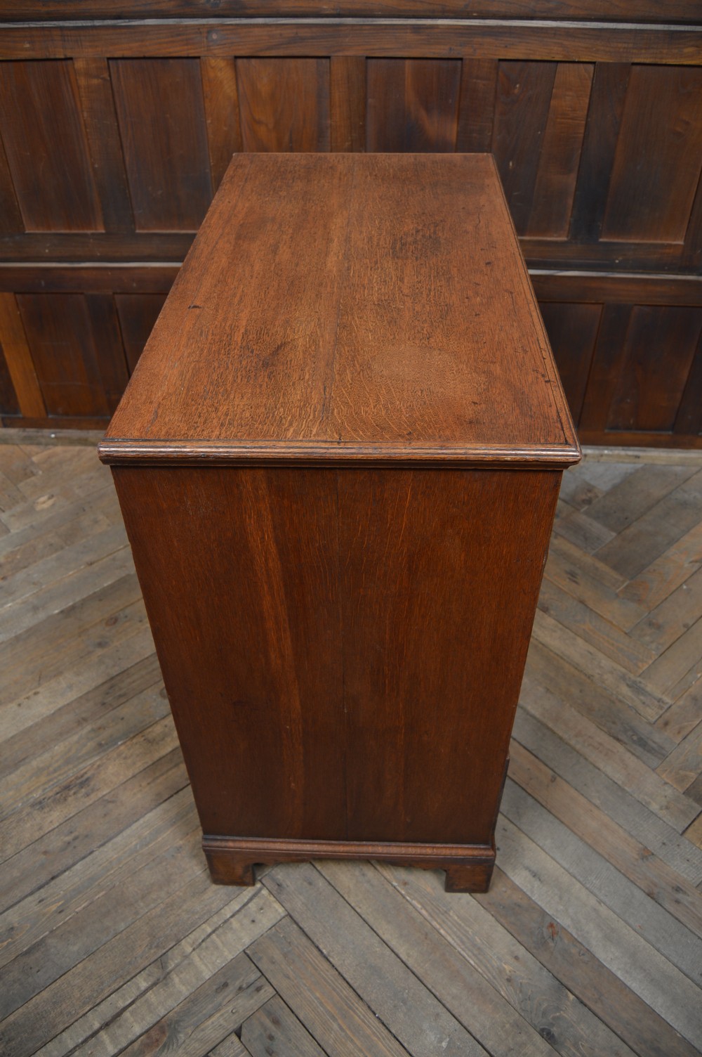 Georgian Oak Chest of Drawers View XXII