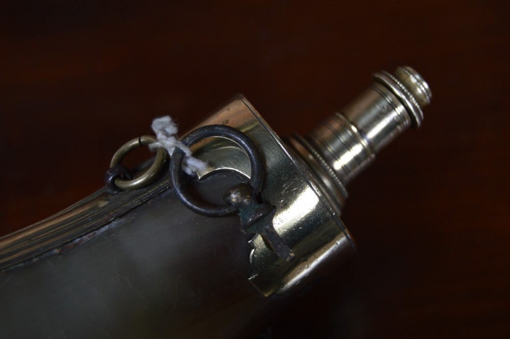 19th Century Green Horn Powder Flask View VIII