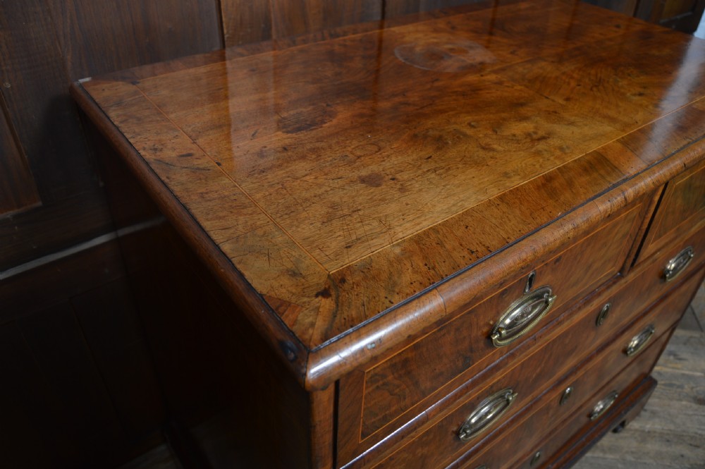 Georgian Walnut Chest of Drawers View VI