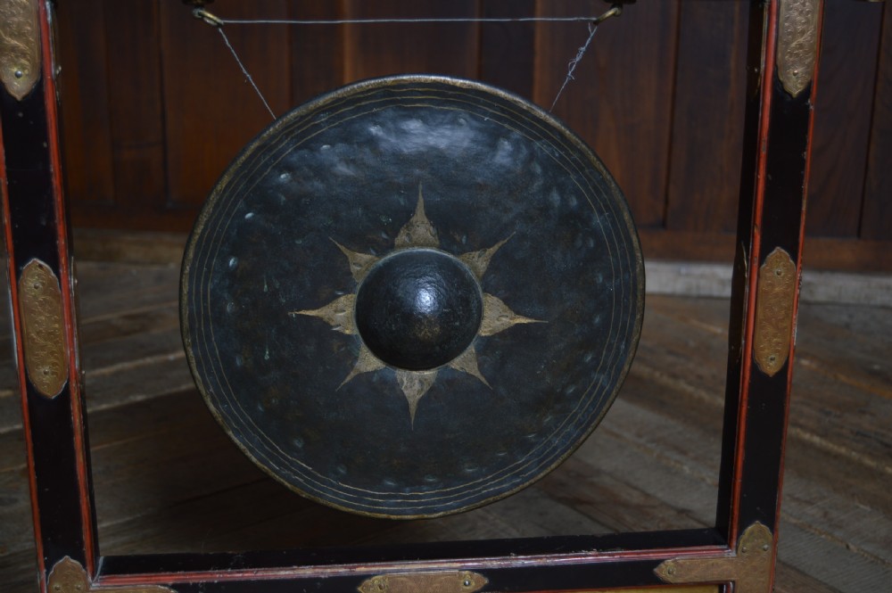 Chinese Gong View II
