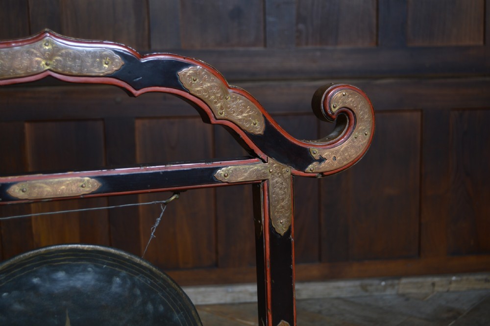 Chinese Gong View III