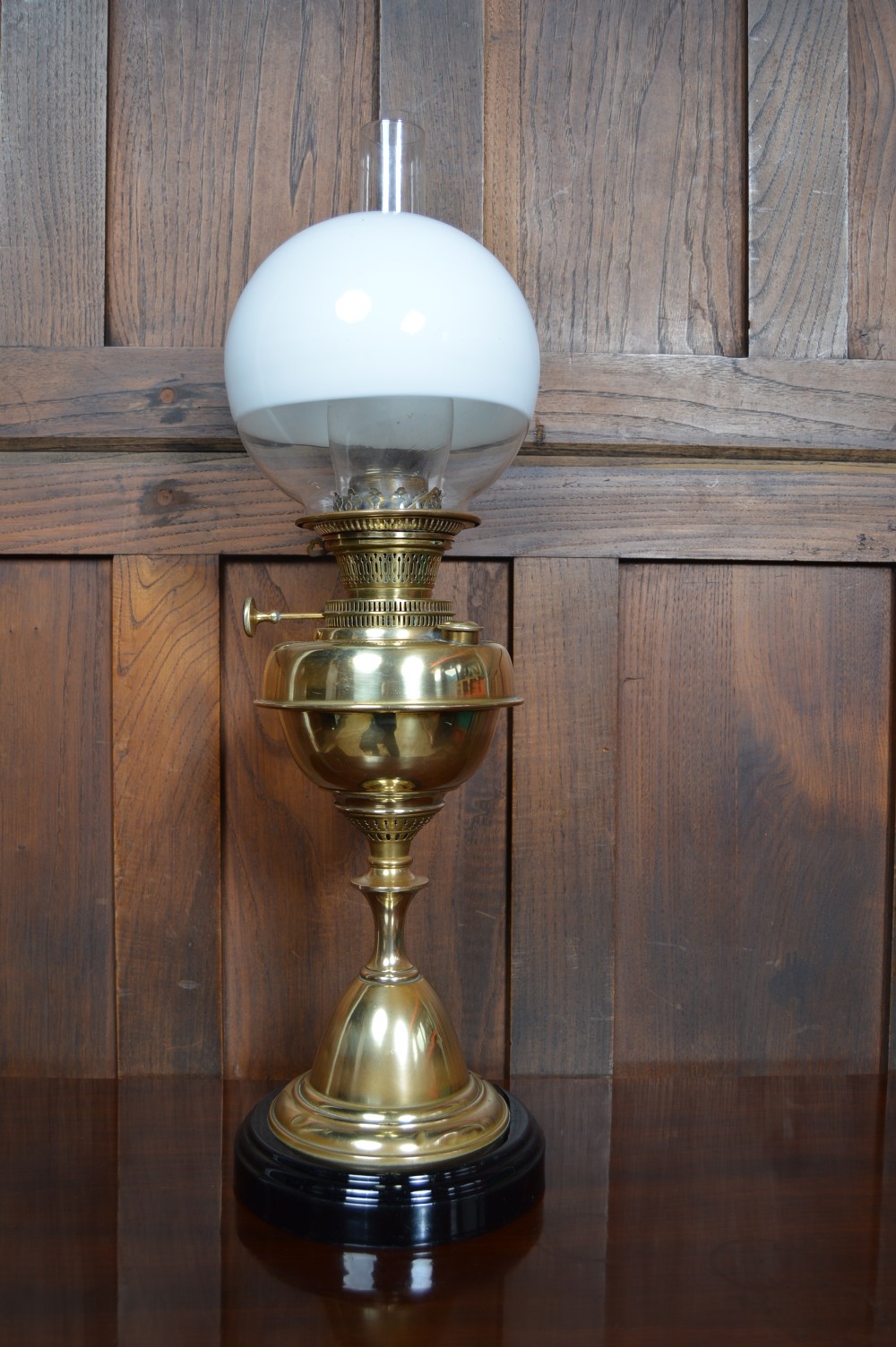 Victorian Brass Oil / Paraffin Lamp  View VII