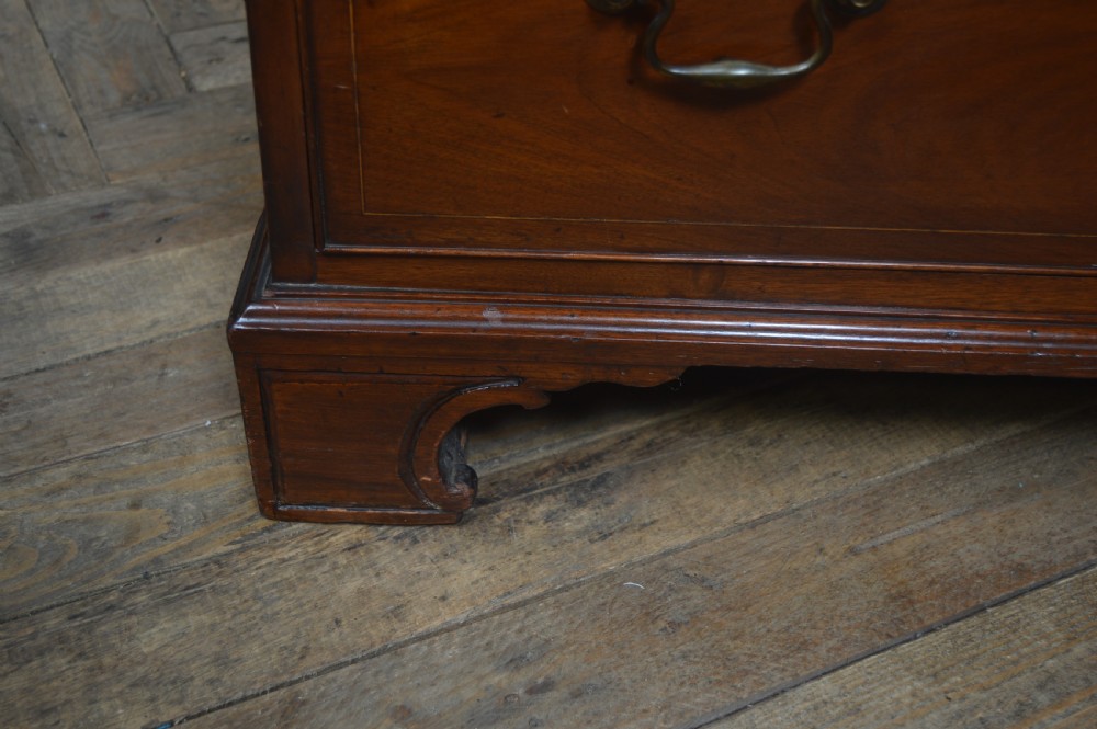 Georgian Mahogany Chest of Drawers View VI