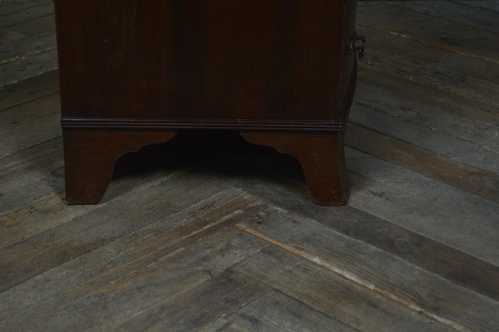 Edwardian Mahogany Bowfront Chest of Drawers View IX