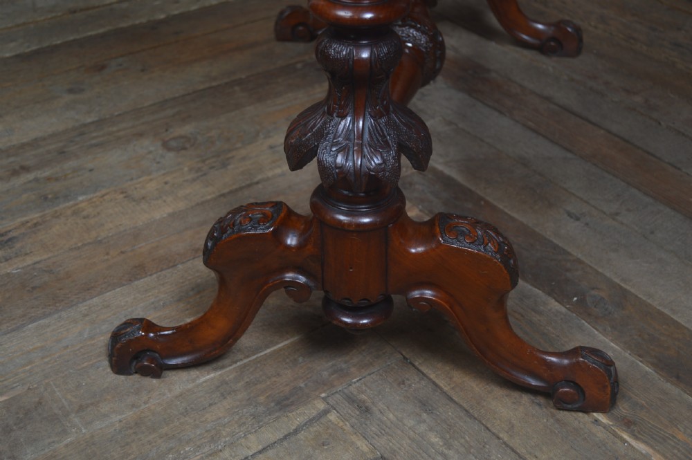 Victorian Burr Walnut Kidney Shaped Table View XI