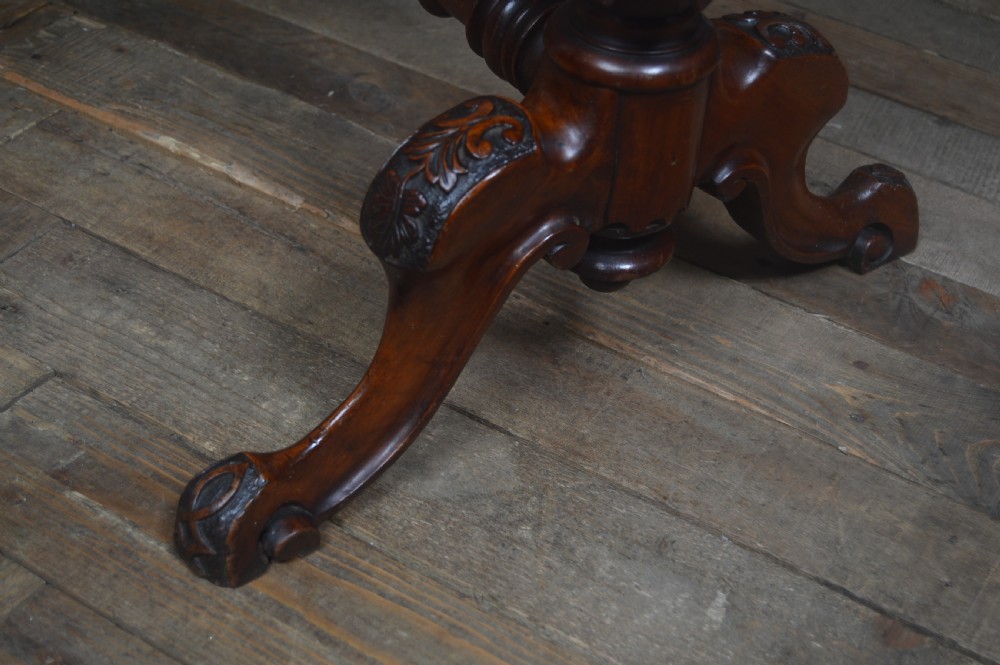 Victorian Burr Walnut Kidney Shaped Table View XII