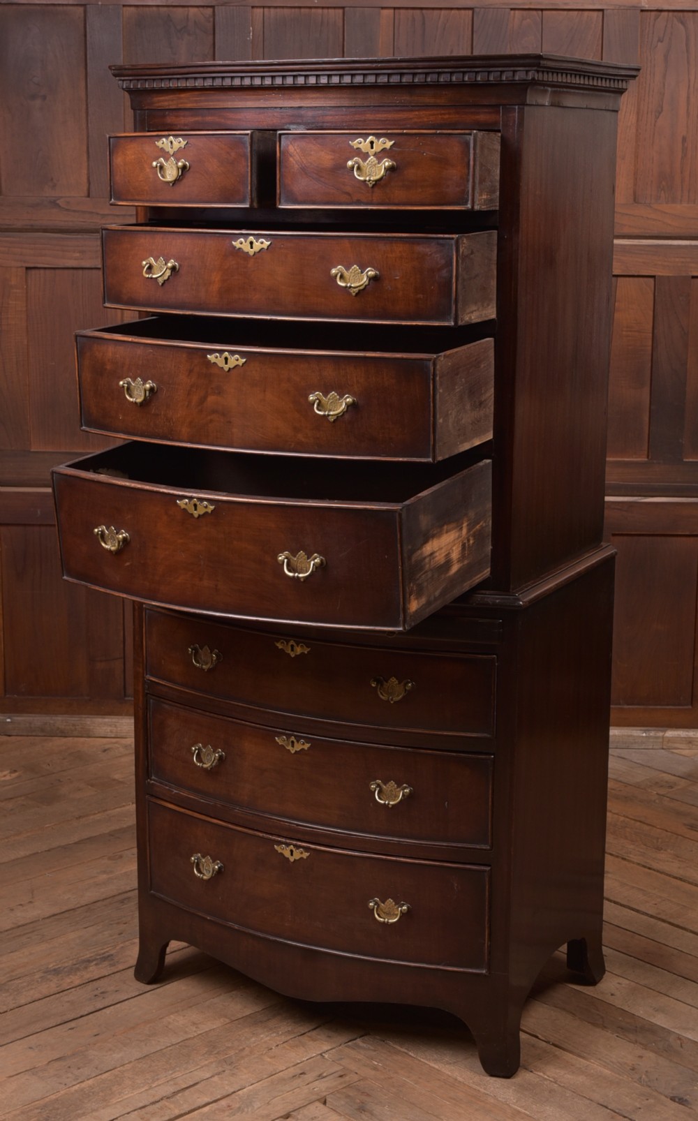 Edwardian Mahogany Chest on Chest View XI