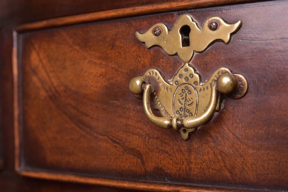 Edwardian Mahogany Chest on Chest View XVIII