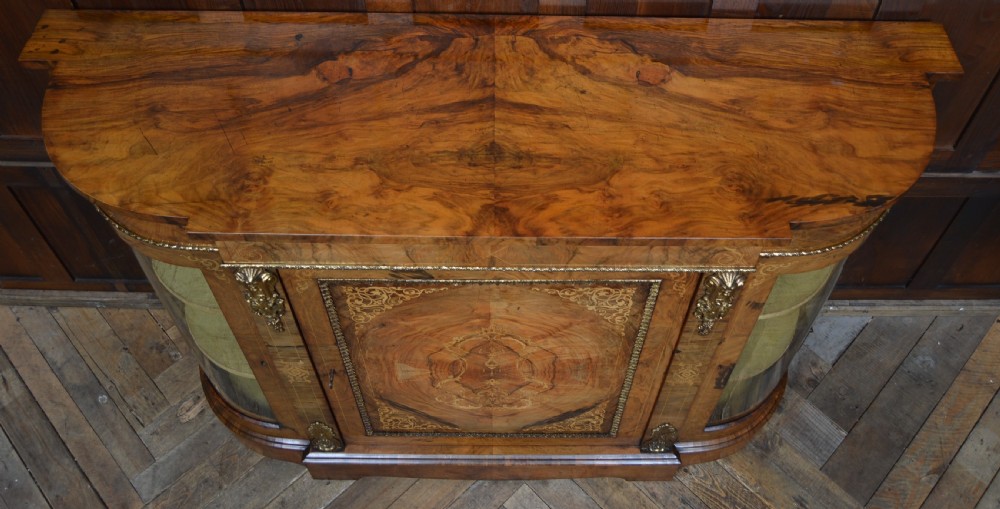 Victorian Walnut Credenza / Display Cabinet  View XVI
