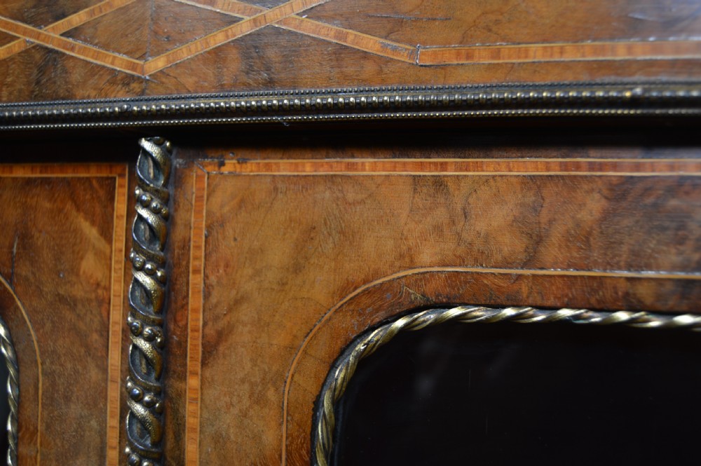 Victorian Walnut Bookcase / Display Cabinet View XII