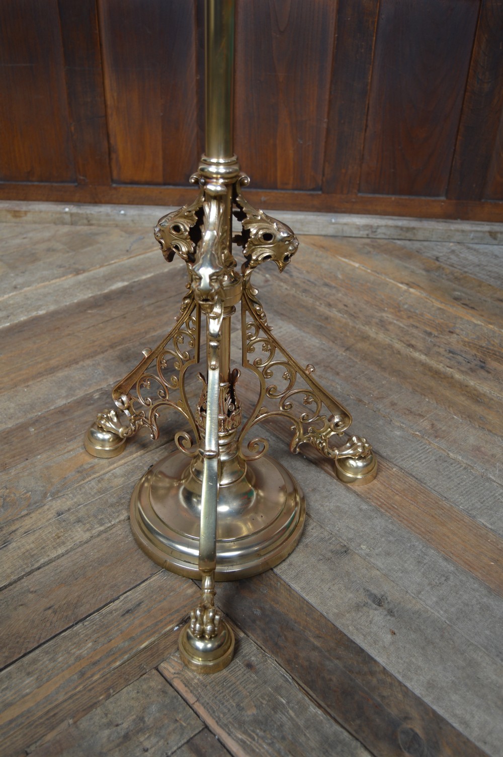 Victorian Paraffin / Oil Lamp  View V