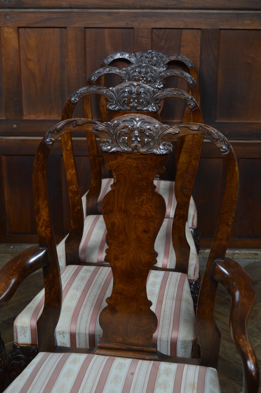 Set of 8 Dining Chairs View VII