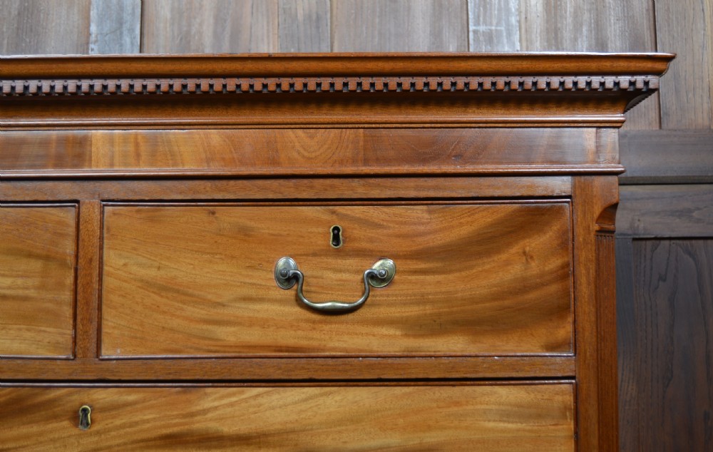 Georgian Mahogany Chest on Chest / Tallboy View III