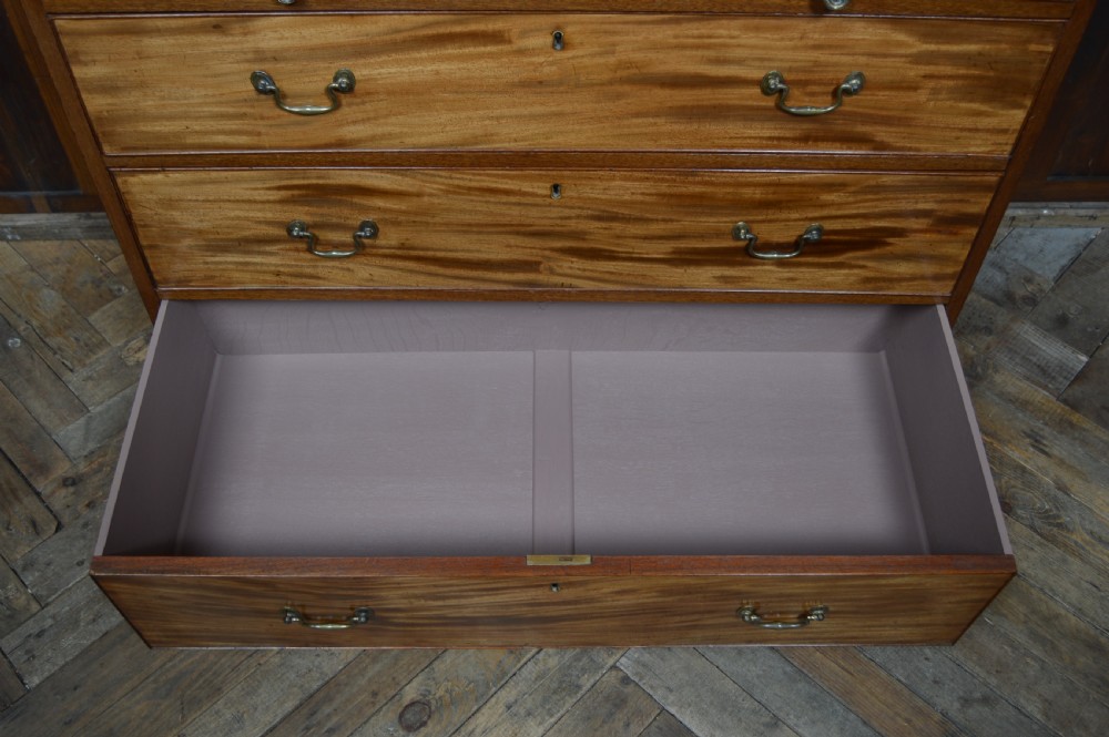 Georgian Mahogany Chest on Chest / Tallboy View VII
