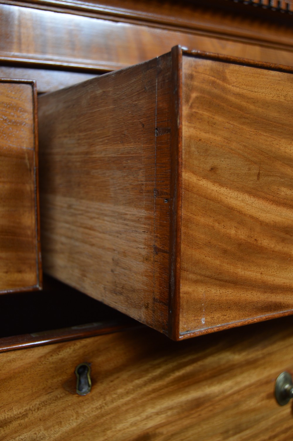 Georgian Mahogany Chest on Chest / Tallboy View IX