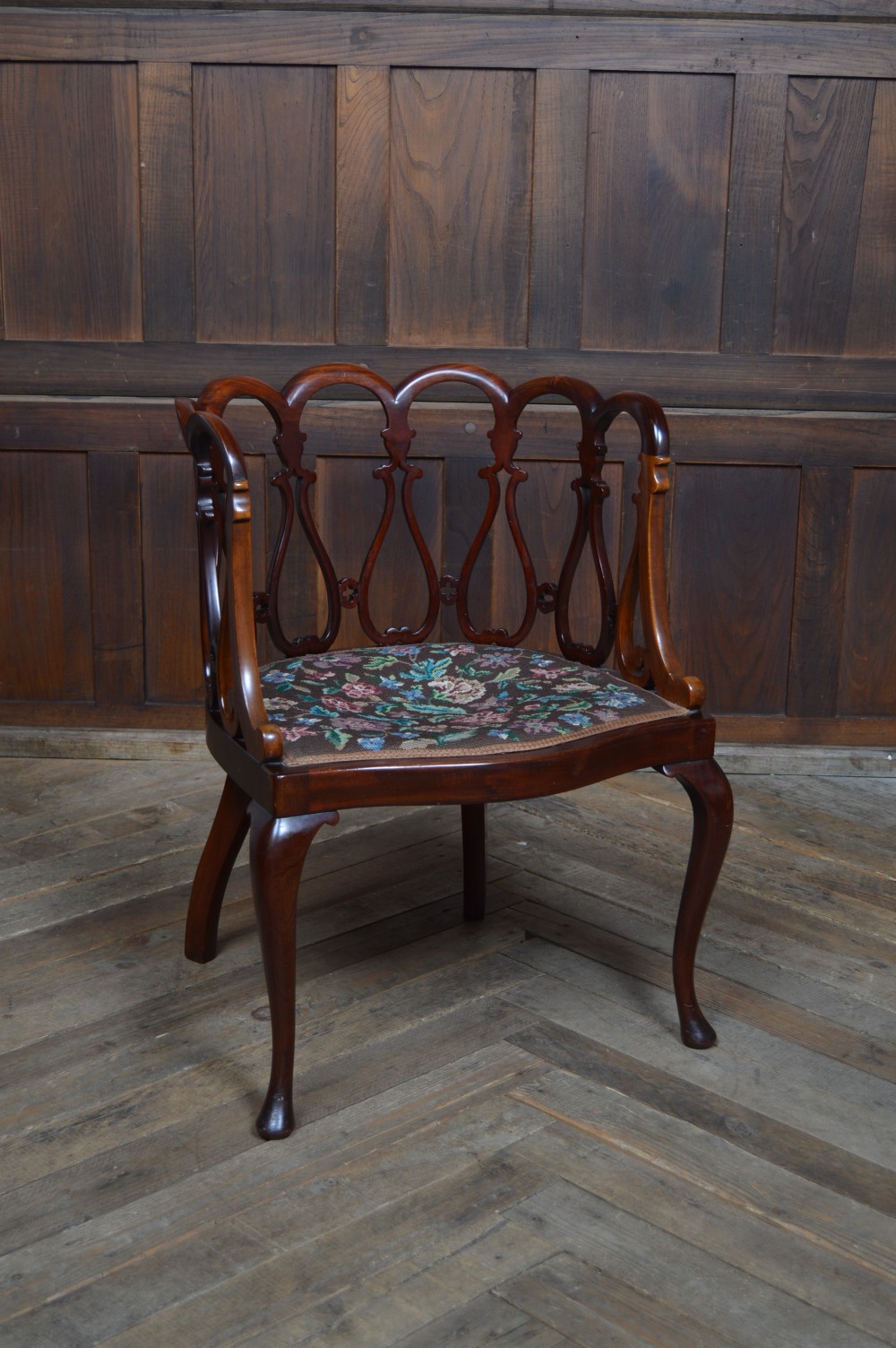 Edwardian Mahogany Tub Chair