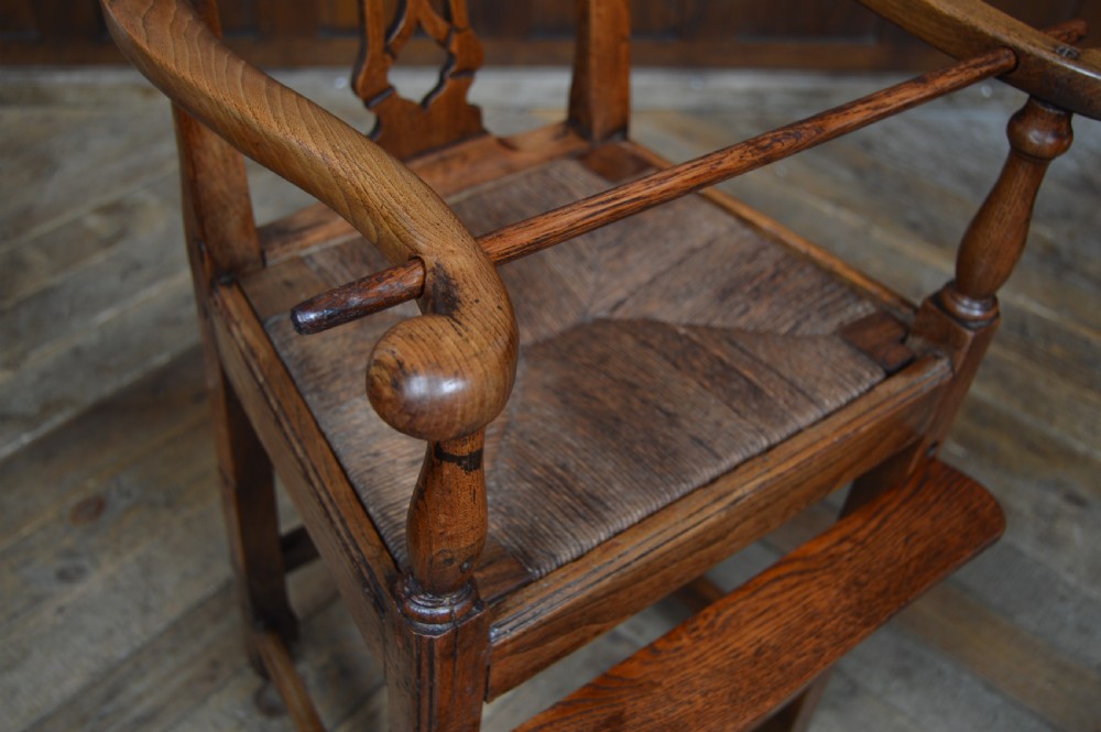 Georgian Elm Child's High Chair View VIII