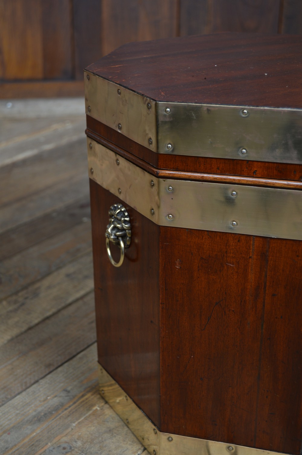  Edwardian Mahogany Octagon Cellarette View VI