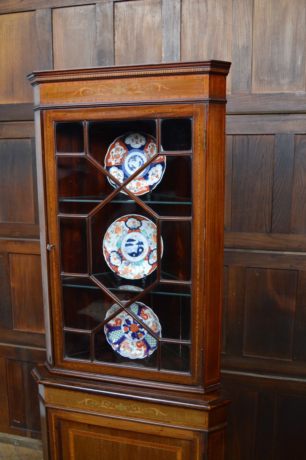 Edwardian Mahogany Corner Cabinet View III