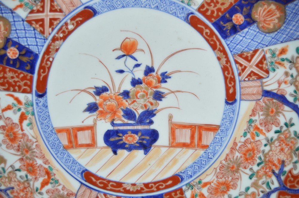 Hand Painted Japanese Amari Charger View II