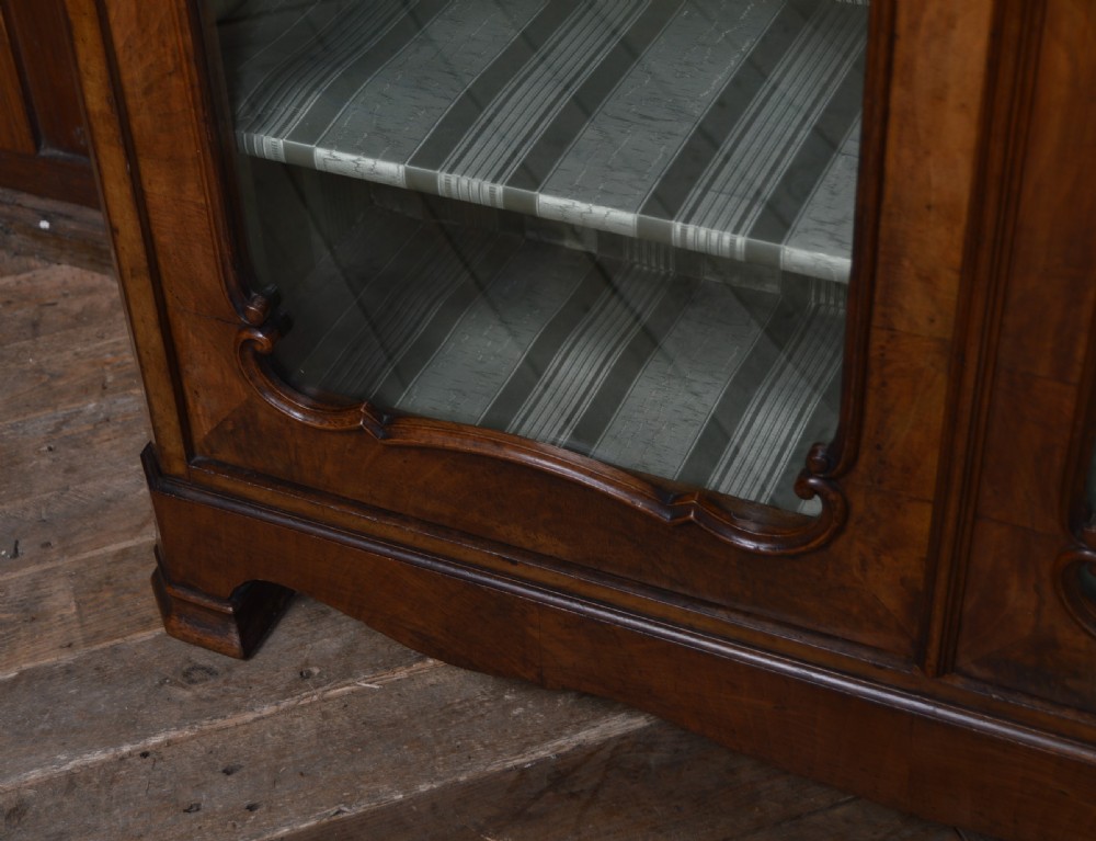 French Walnut Bookcase / Display Cabinet View VI