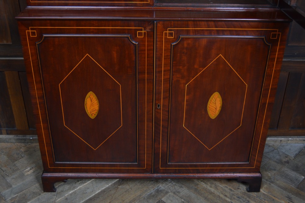 Georgian Mahogany Bookcase View XVI