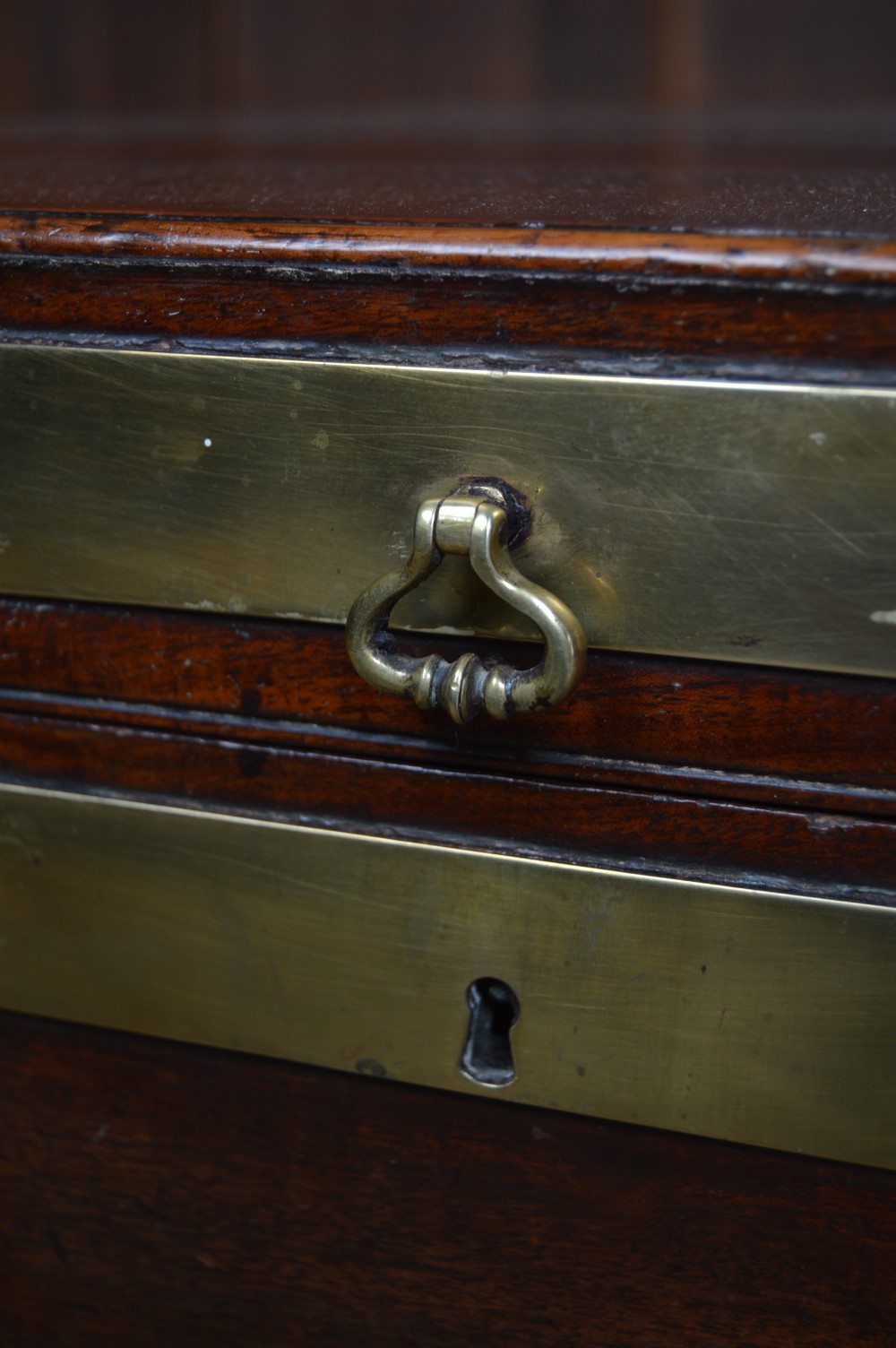 Georgian Mahogany Cellarette / Wine Cooler View V
