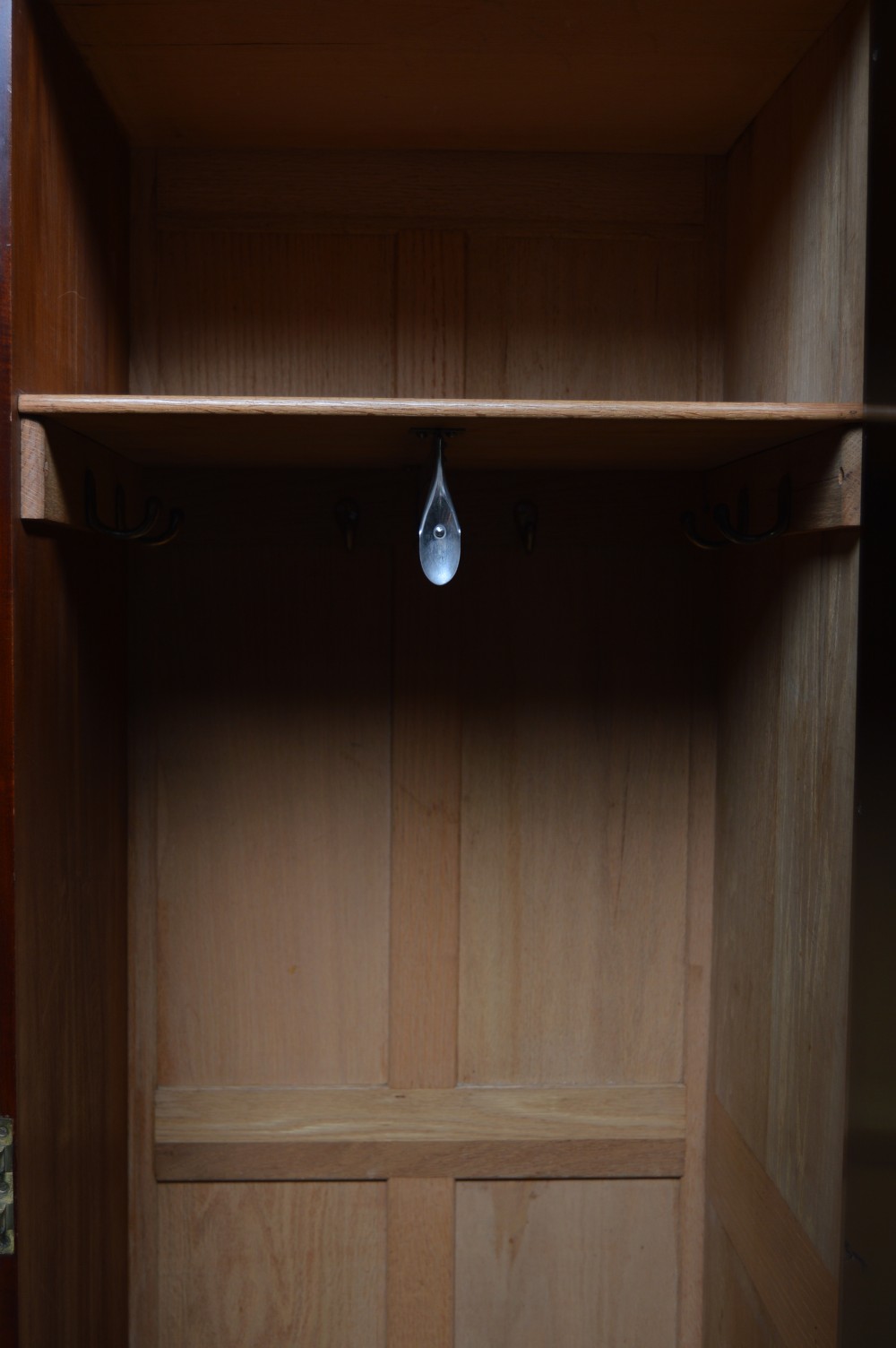 Edwardian Mahogany Wardrobe View X