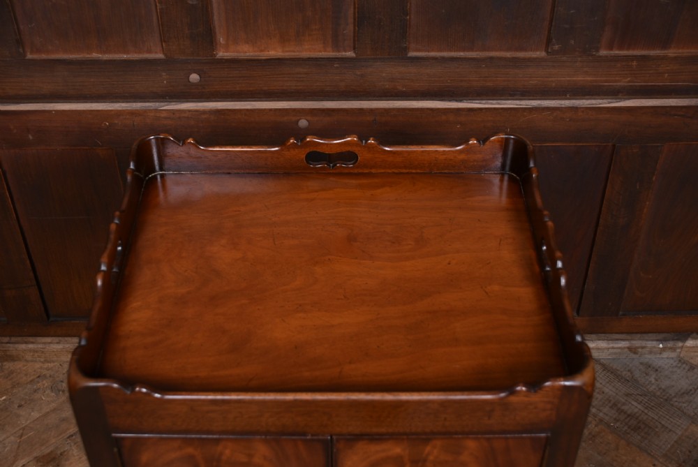 Edwardian Mahogany Bedside Cupboard View XII