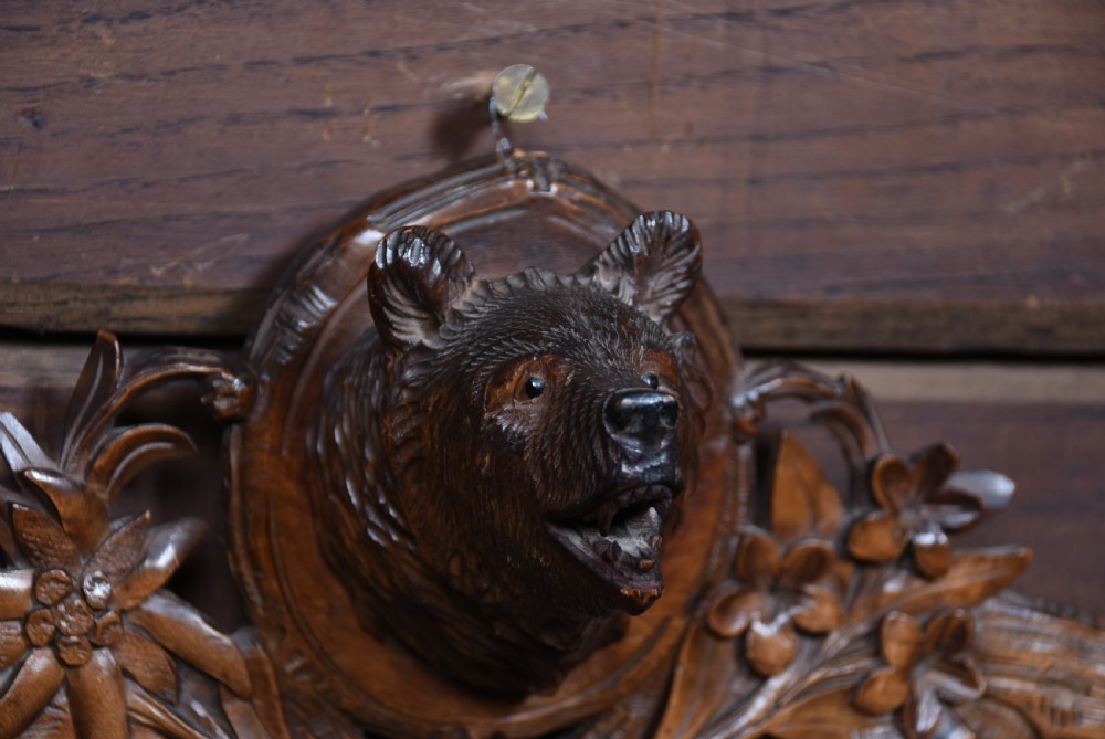 Black Forest Bear Hook View IV