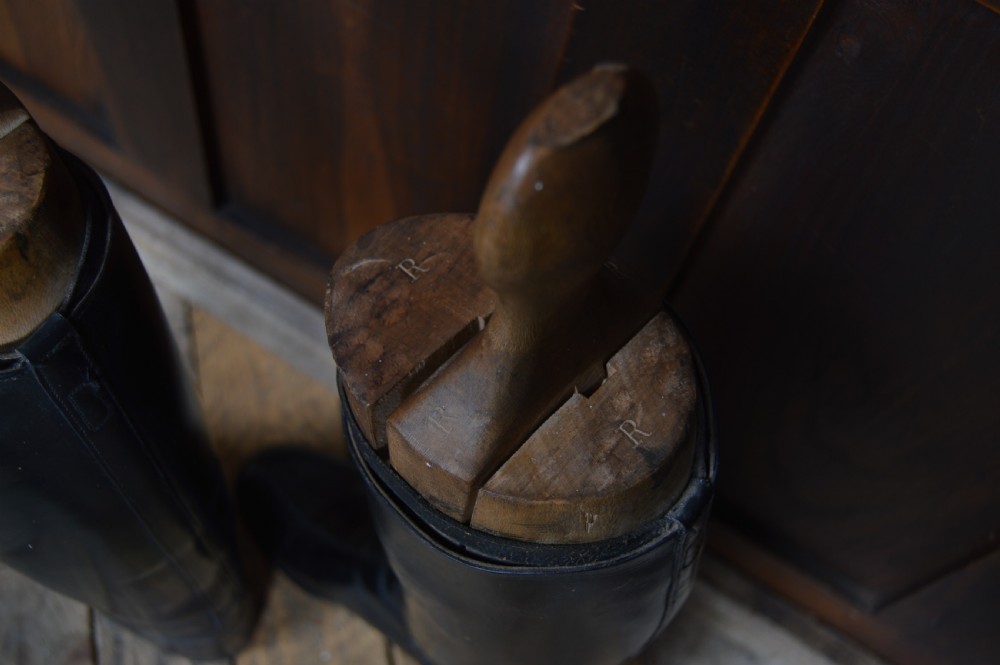 Edwardian Ladies riding Boots Estimated size 5 View VIII