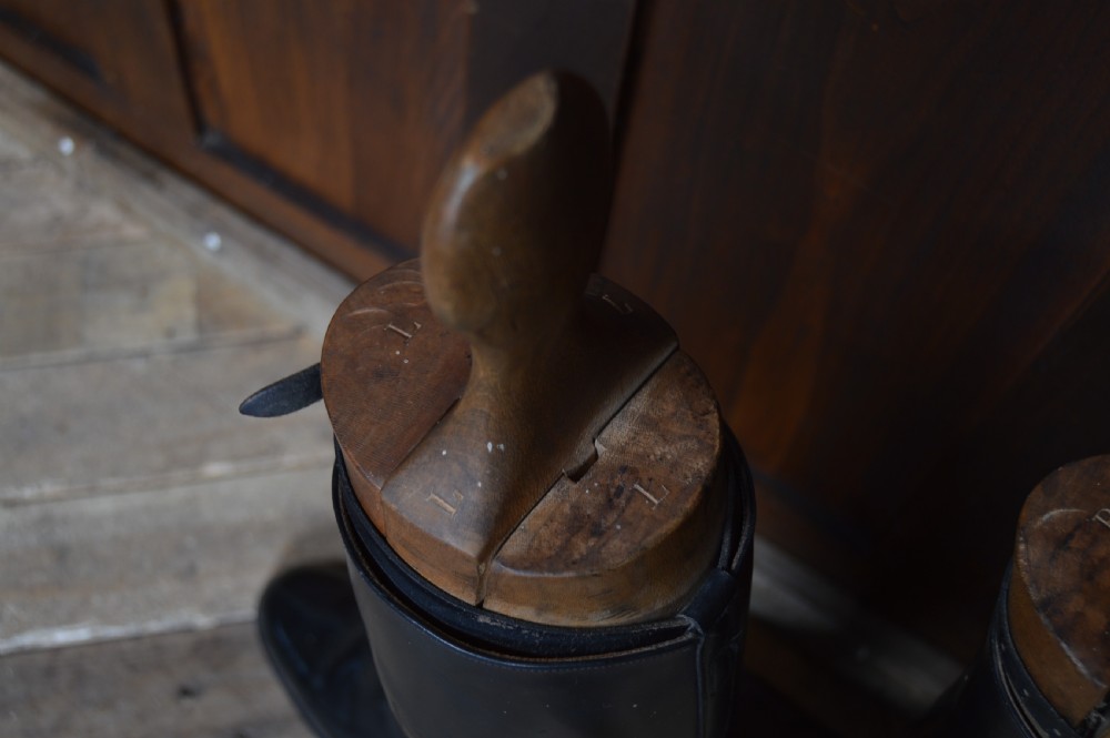 Edwardian Ladies riding Boots Estimated size 5 View IX