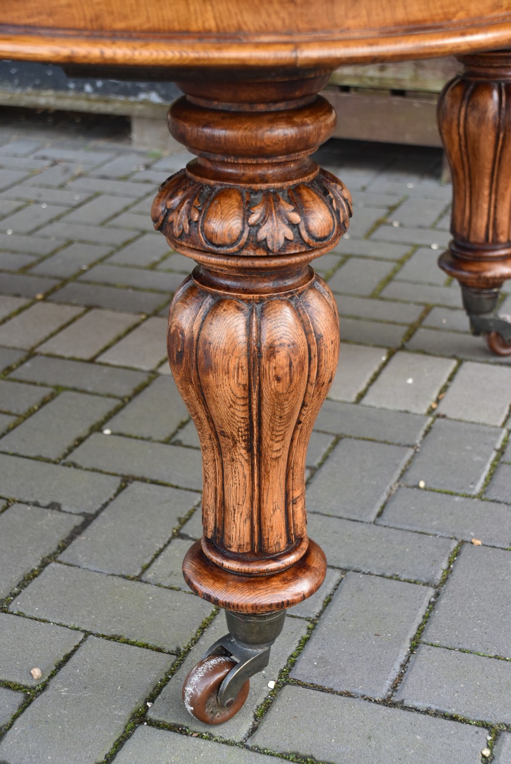 Victorian Wind-out Oak Table View IV