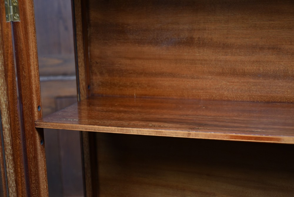 Sheraton Revival Edwardian Mahogany Display Cabinet  View IV